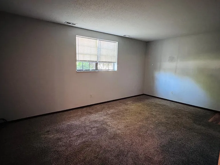 3353 W Laskey Rd #23 — Photo 21
