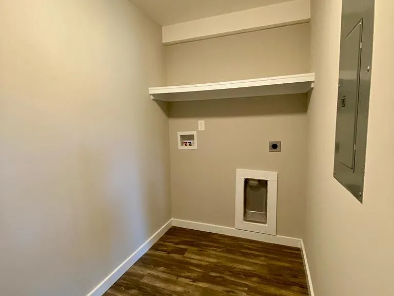 3061 Old Furnace Rd #A — Photo 15