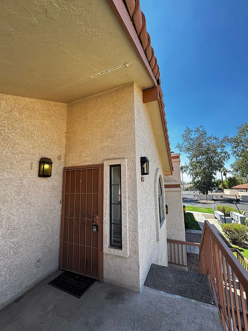 Building Photo - 4545 N 67th Ave #2429