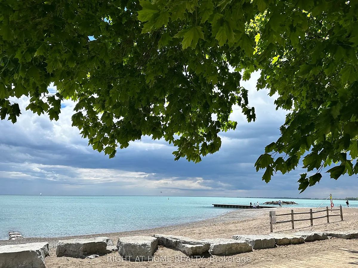 Building Photo - 1830 Lake Shore Blvd E #GROUND