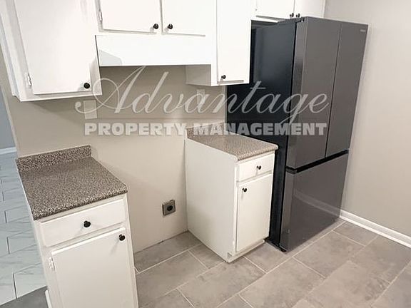 5th image of 2854 Danville Cv