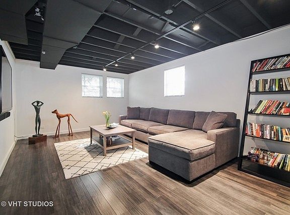5th image of 1236 Ferndale Ave