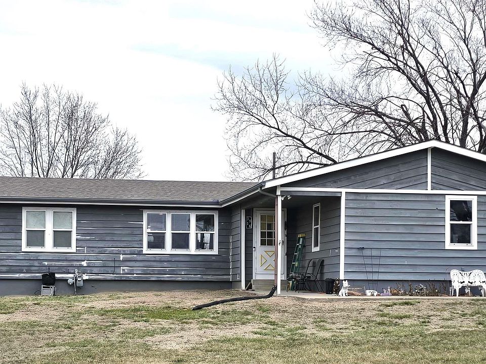 1st image of 3916 SE Tecumseh Rd