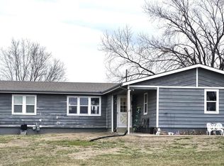 3916 SE Tecumseh Rd, Tecumseh, KS 66542