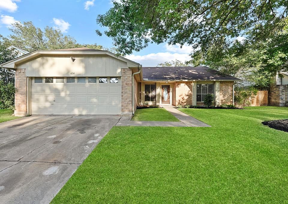 1st image of 614 Old Colony Dr