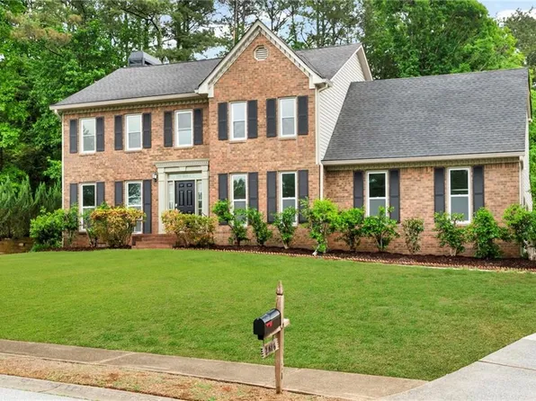 2316 Milstead Cir NE, Marietta, GA 30066