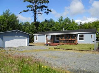 845 N 3rd Ave, Rockaway Beach, OR 97136