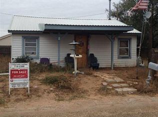 108 Wilson St, Sudan, TX 79371