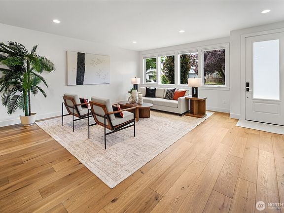 5th image of 6538 11th Avenue NW #1