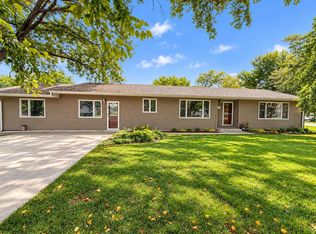 320 Dixie Avenue, North Platte, NE 69101