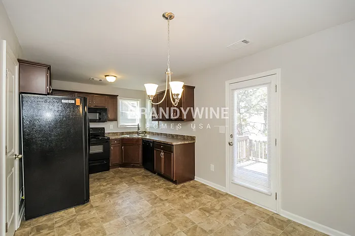 212 Depot Ln — Photo 7