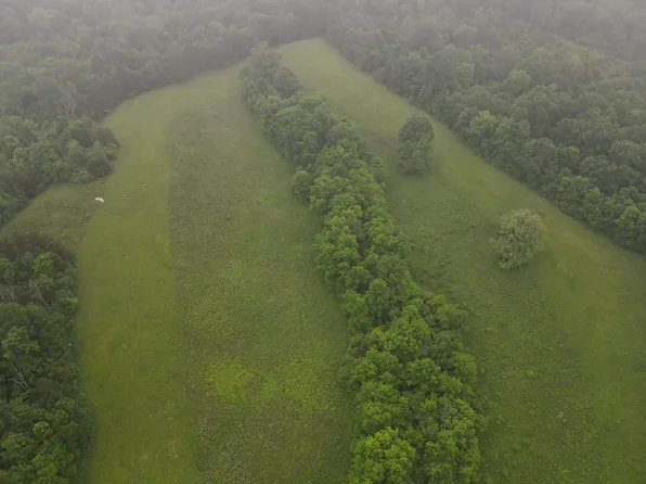 Long Rd, Lawrenceburg, KY 40342