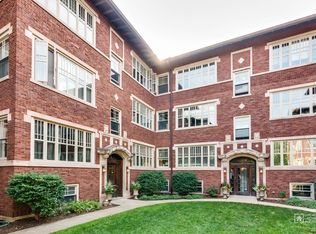 Hinman Court Condos, Evanston, IL 60202