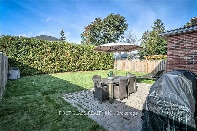 98 James Scott Rd #BASEMENT — Photo 2