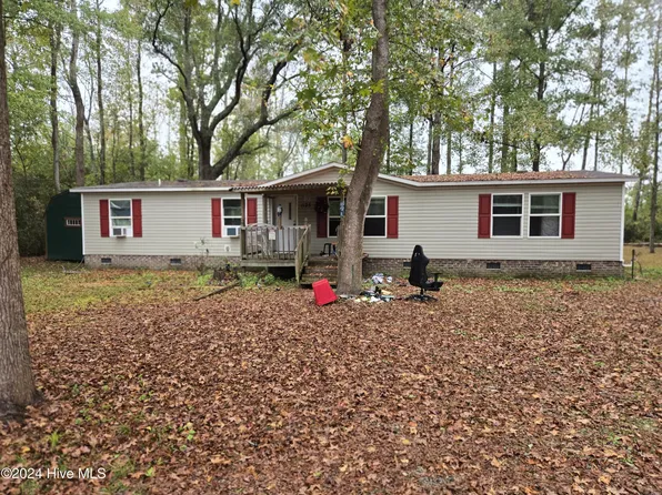 1125 Danford Road, Bolivia, NC 28422