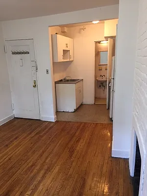 Rented by AJ Clarke | media 11