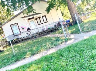 927 1st Ave, Council Bluffs, IA 51501