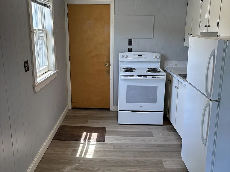 168 Main St — Photo 5