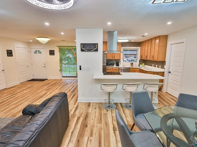 3795 Summer Dr — Photo 15