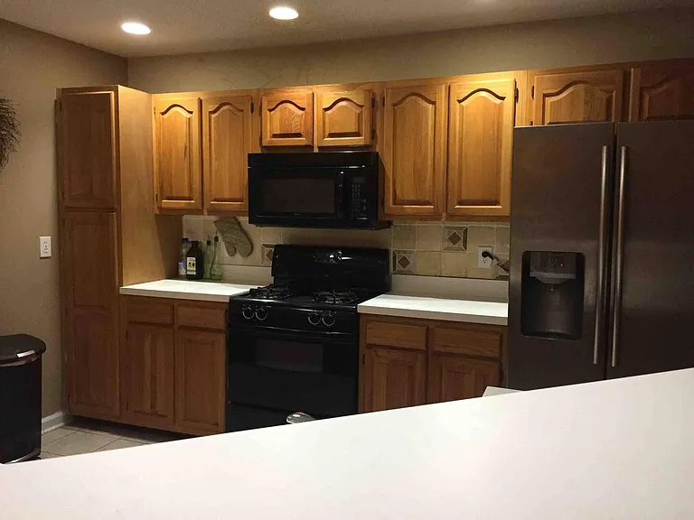 1121 Lauren Way NW — Photo 4