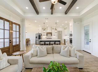 11814 Roesler Rd, Needville, TX 77461