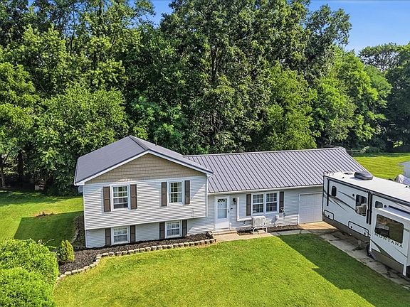 2nd image of 2539 Wedgewood Dr