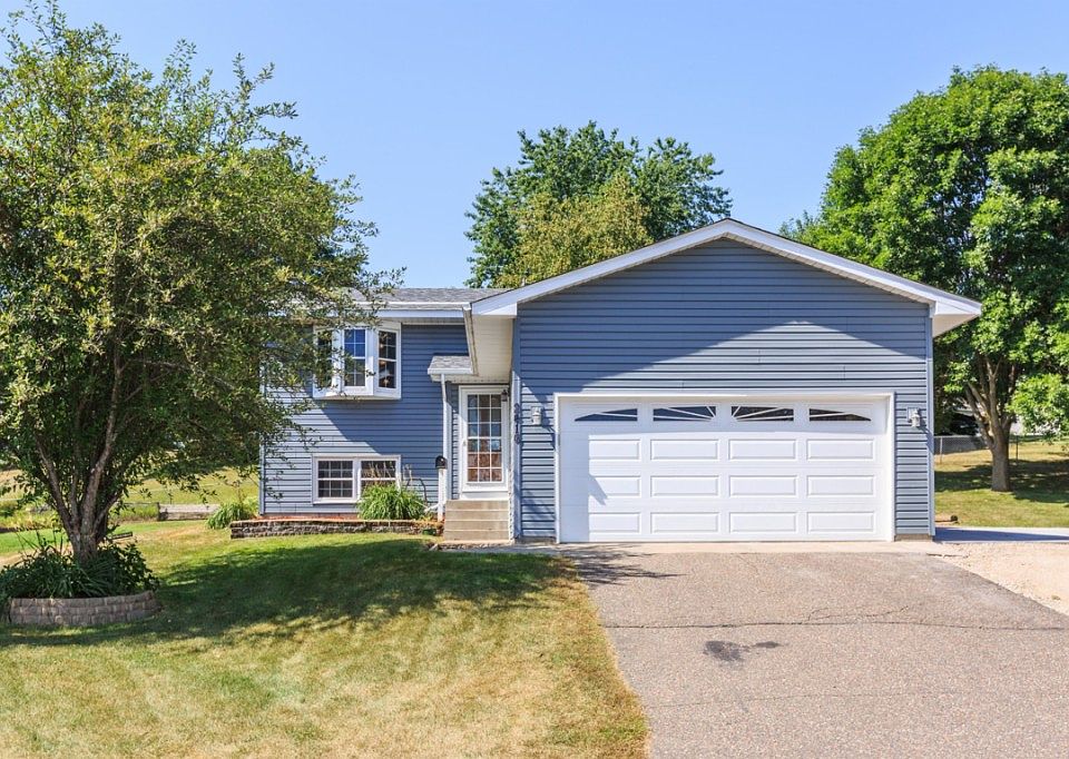1st image of 2416 Henslow Ct N