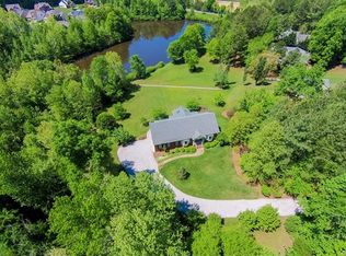 427 Elm Creek Dr, Manakin Sabot, VA 23103
