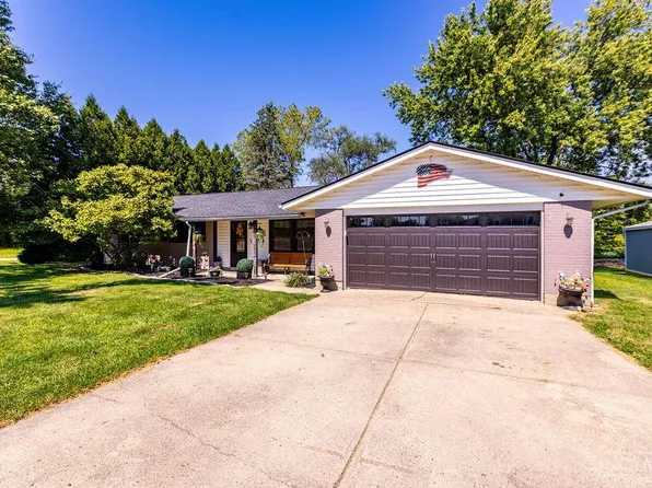 820 Melissa Dr, Oxford, OH 45056