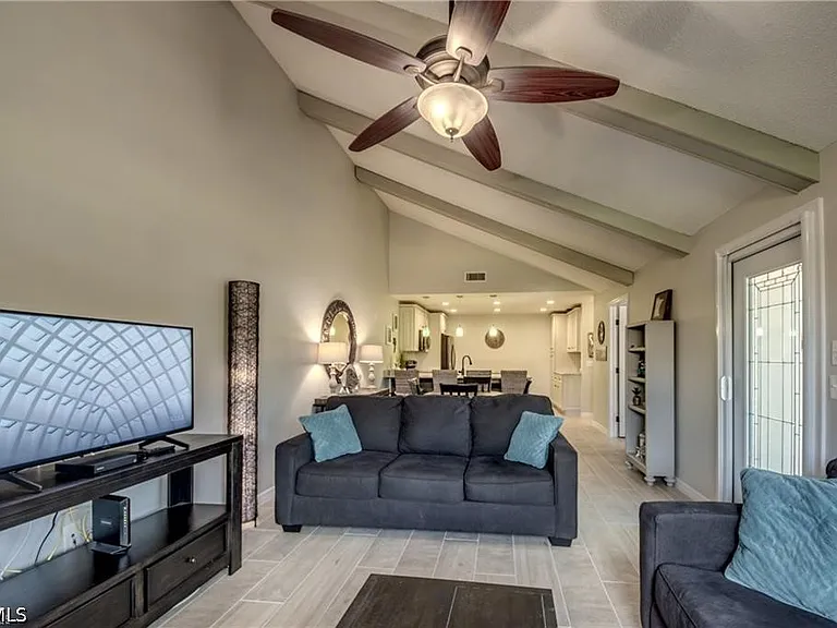 6337 Royal Woods Dr — Photo 13