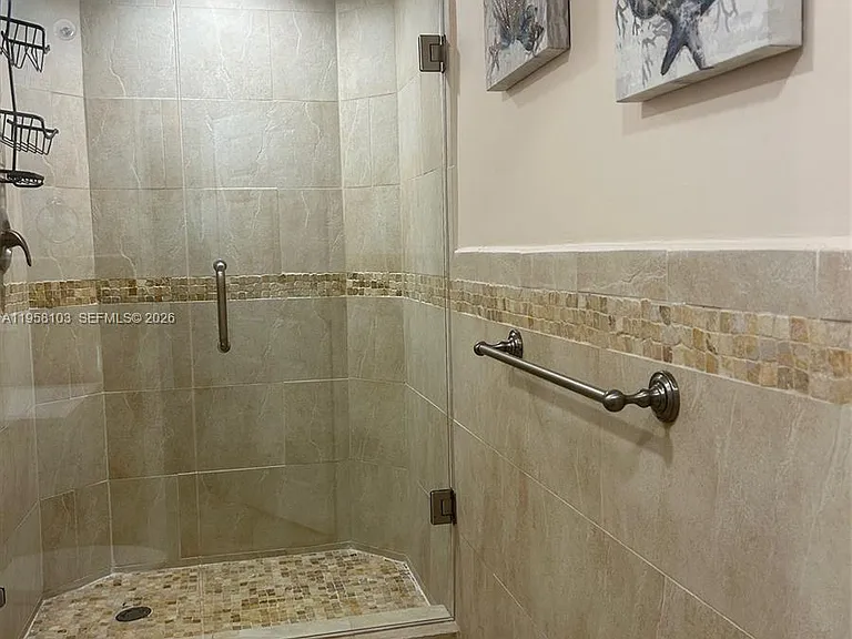 3215 NE 184th St #14208 — Photo 12