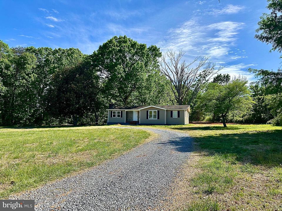 1st image of 30494 Hicks Rd