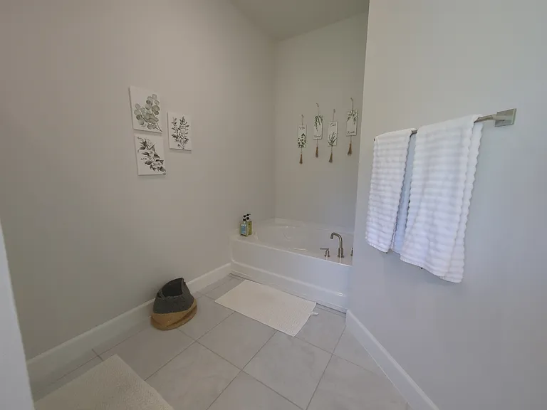 980 Ibis Cir — Photo 13