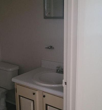 5th image of 608 3rd St APT A4