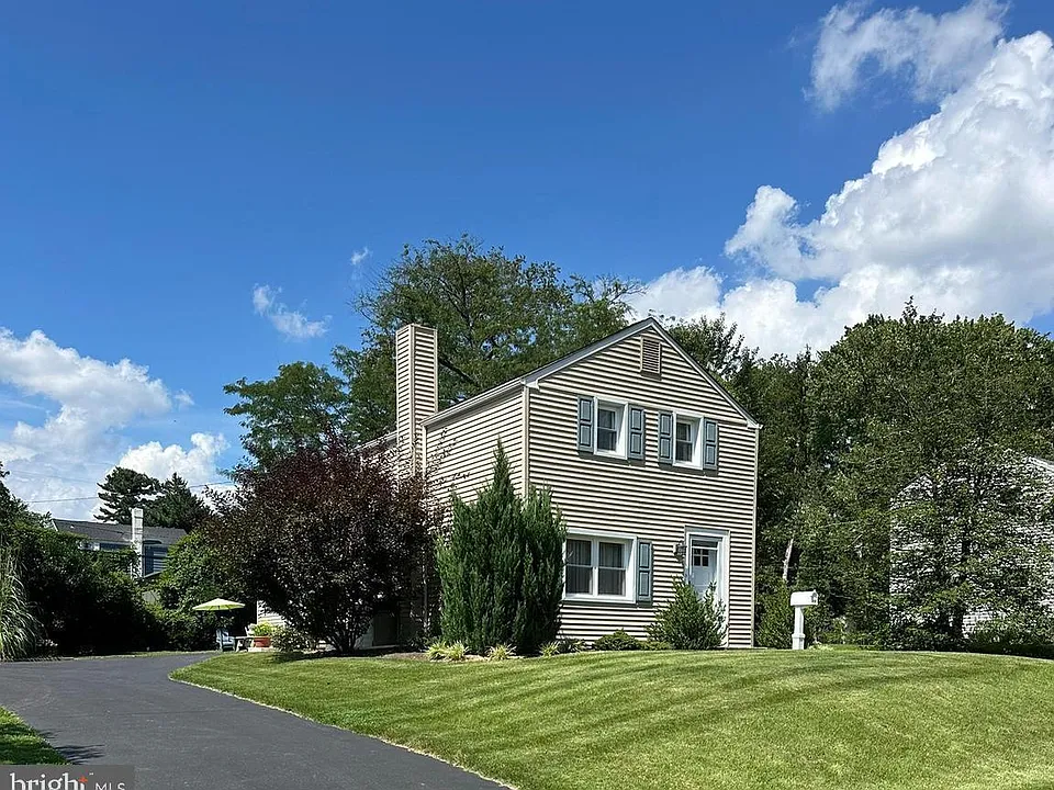 217 Lyster Rd