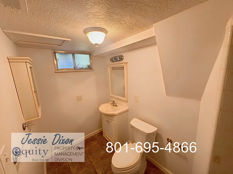 245 Briarwood Dr — Photo 22