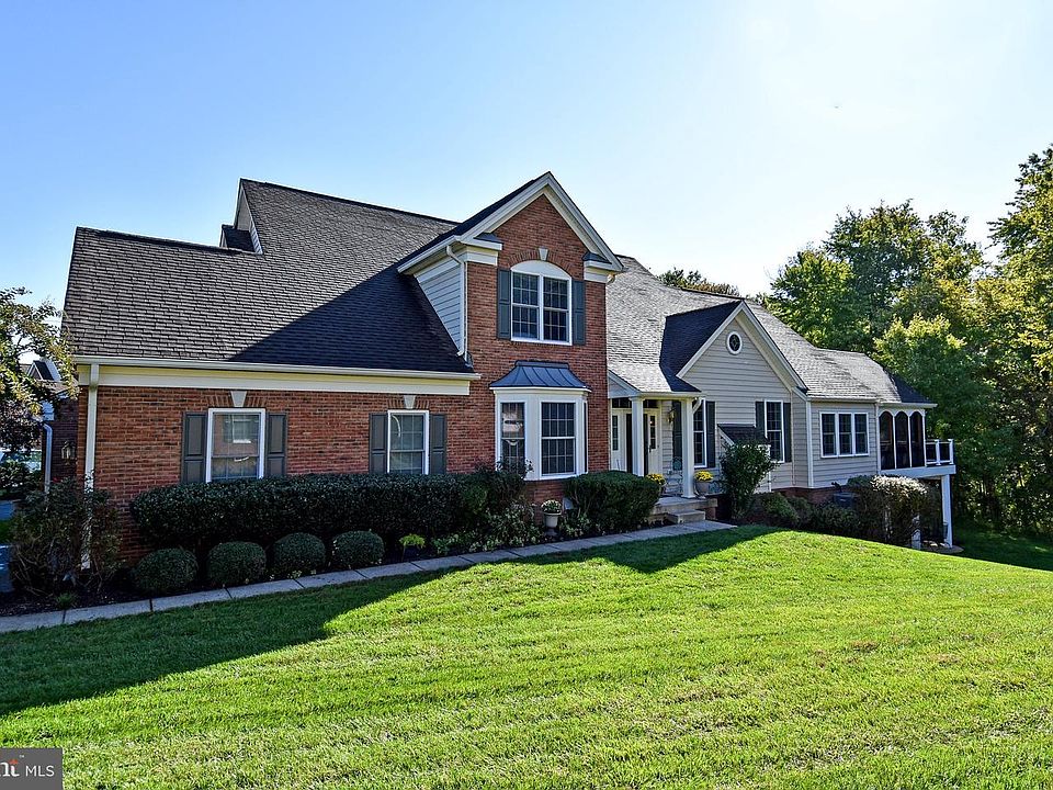 1st image of 5729 Amelia Springs Cir