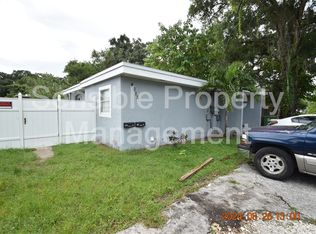 8015 N Klondyke St #B, Tampa, FL 33604
