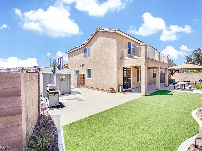 668 Sunrise Lake Pl — Photo 31