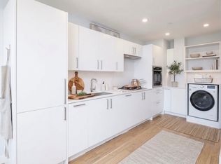 1408 Columbia Rd #6A, Boston, MA 02127