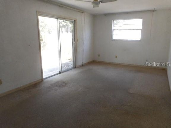 4th image of 127 Sanchez Ave