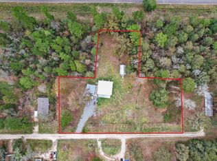 247 Warbler Ln, Livingston, TX 77351