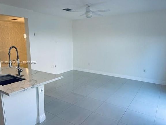 5th image of 20653 NE 2nd Ct #20653