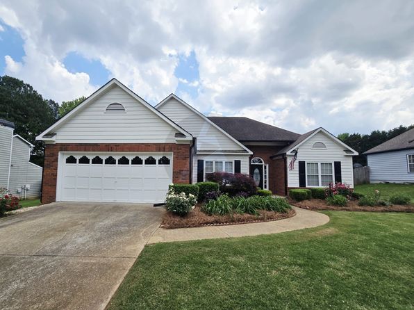 130 Eagle Glen Dr, Woodstock, GA 30189
