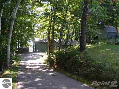 4th image of 6131 Harris Point Trl