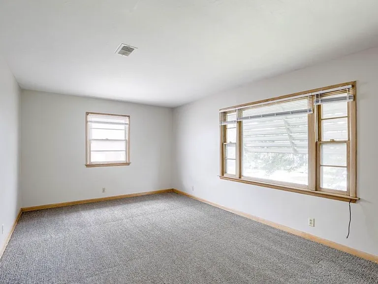 1501 F St #6 — Photo 7