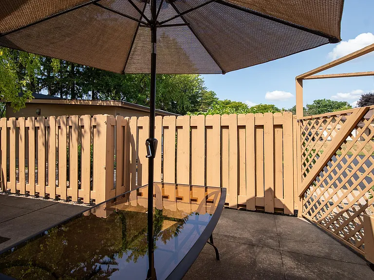 1357 W 18th Ave — Photo 18