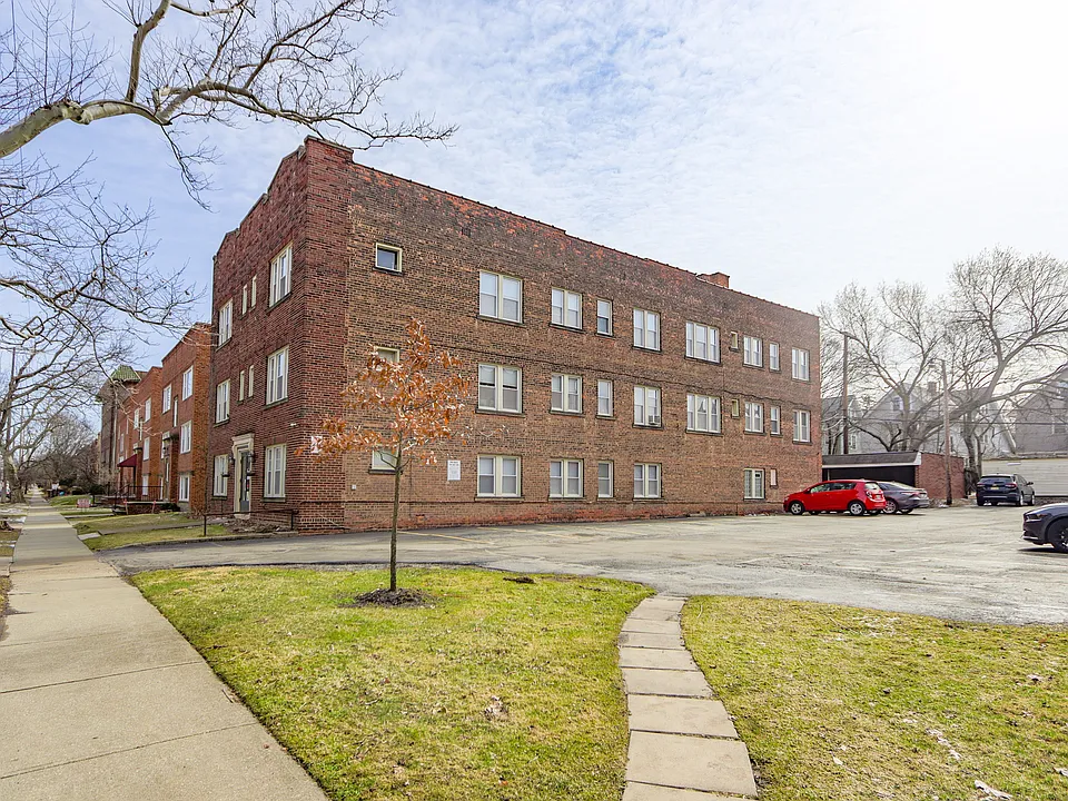 2660 Mayfield Rd #10