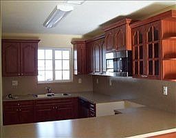 2nd image of 611 SW 2nd Pl