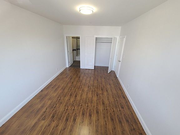 4th image of 2830 W 16th St #2F